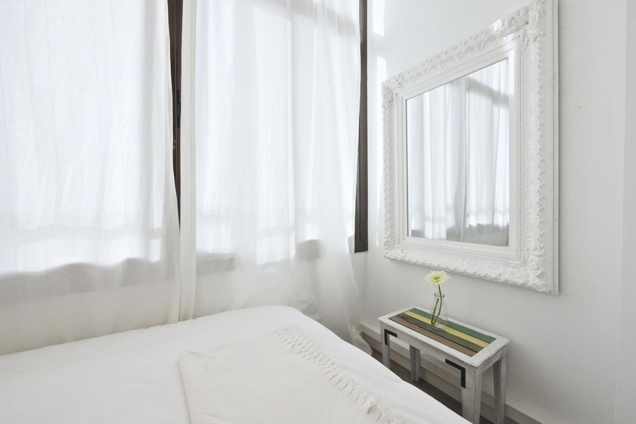 The White Flats Sant Antoni Appartement *
